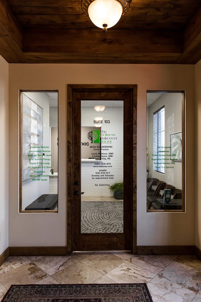 THE WELLNESS MAKEOVER DOCTOR Updated June 2024 1955 N Val Vista Dr