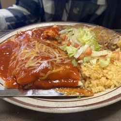 Tenampa - Carne adovada stuffed sopapilla with beans and rice.