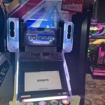 Round1 Bowling & Arcade - Albuquerque - Arcades Near Me - Albuquerque, New Mexico