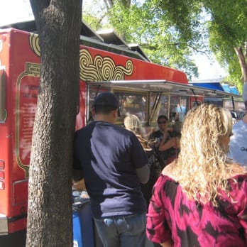 SactoMofo - Chairman Bao for Pork Belly between baked bun & steamed bun 3.5stars - Food Trucks Near Me SactoMofo - Chairman Bao for Pork Belly between baked bun & steamed bun 3.5stars - Food Trucks Near Me