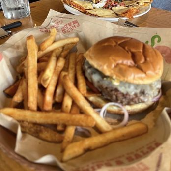 Chili's - Alex's Santa Fe Burger - Bars Near Me - Port St Lucie, Florida