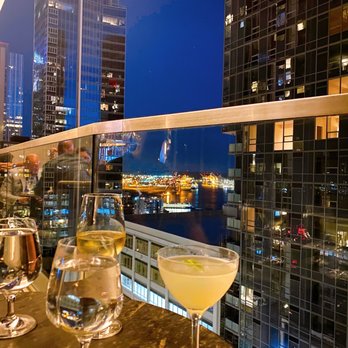 Fog Room - Cocktail Bars Near Me - Seattle, Washington