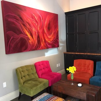 Armitage Wines - Comfy space - Wine Tasting Room Near Me