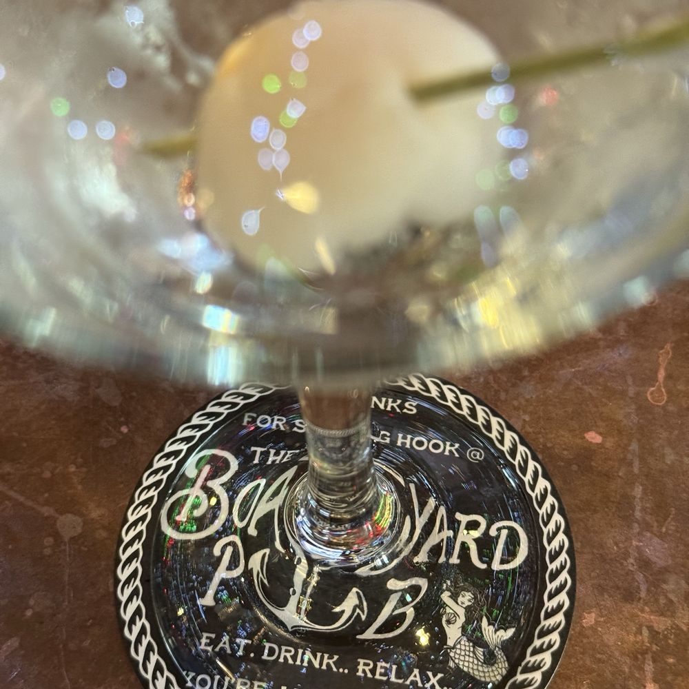 Boatyard Pub - Bars Near Me - Ventura, California