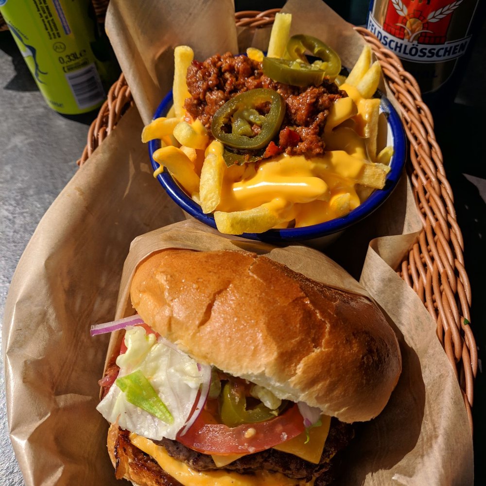 Burgermeister - Langstrasse Burger and chili cheese fries - Burgers Near Me - Zürich, ZH Burgermeister - Langstrasse Burger and chili cheese fries - Burgers Near Me - Zürich, ZH