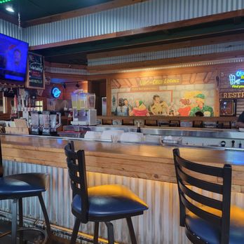 Logan's Roadhouse - Bar - Steakhouses Near Me - Chico, California