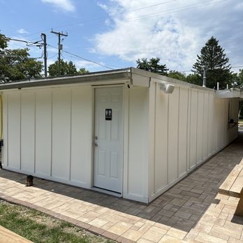 Lewis's Drive-In - 7/2023 Rear view + bathroom. - Ice Cream & Frozen Yogurt Near Me - East Stroudsburg, Pennsylvania Lewis's Drive-In - 7/2023 Rear view + bathroom. - Ice Cream & Frozen Yogurt Near Me - East Stroudsburg, Pennsylvania