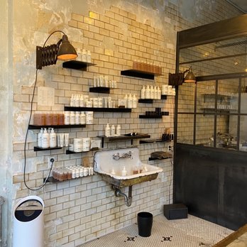 LE LABO VANCOUVER - GASTOWN - Cosmetics & Beauty Supply Near Me - Vancouver, British Columbia LE LABO VANCOUVER - GASTOWN - Cosmetics & Beauty Supply Near Me - Vancouver, British Columbia