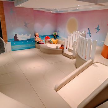 深灣遊艇會 - Kid's Play Area - Boating Near Me - Hong Kong, HK