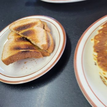 Sandra's Place - Wheat toast - Breakfast & Brunch Near Me - Gallup, New Mexico