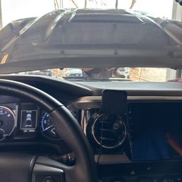 Oil change being done in and out in 25 min