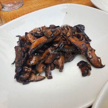 UOVO | Pasadena - Fughi - Italian Near Me - Pasadena, California