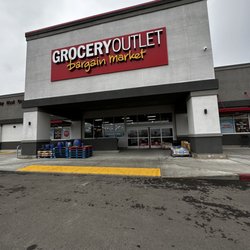 Grocery Outlet - Grocery outlet