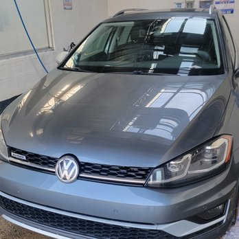 Lave Auto Libre Service Vimont - Before - Car Wash Near Me - Laval, Quebec Lave Auto Libre Service Vimont - Before - Car Wash Near Me - Laval, Quebec