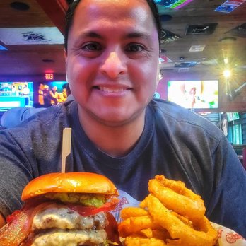 Bubba's 33 - Definitely recommended. Bacon Avocado Burger. - Sports Bars Near Me - Tampa, Florida Bubba's 33 - Definitely recommended. Bacon Avocado Burger. - Sports Bars Near Me - Tampa, Florida