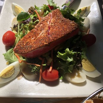 Girardi's Osteria - Ahi Tuna Nicoise Salad - Italian Near Me - Edmonds, Washington