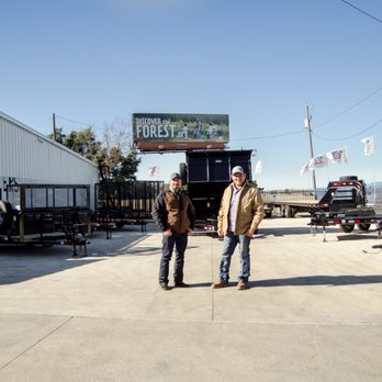 Chuy's C-5 Trailers - Trailer Dealers Near Me - Ennis, Texas Chuy's C-5 Trailers - Trailer Dealers Near Me - Ennis, Texas