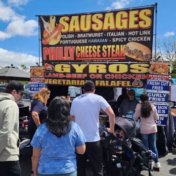 Santee Street Fair - Beer Gardens Near Me - Santee, California