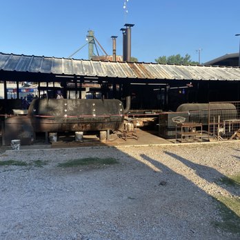 Snow's BBQ - The pits. - Barbeque Near Me - Lexington, Texas Snow's BBQ - The pits. - Barbeque Near Me - Lexington, Texas