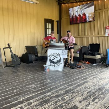 Los Pinos Ranch Vineyards - Live Music from Schaefer Mueller - Wineries Near Me - Pittsburg, Texas Los Pinos Ranch Vineyards - Live Music from Schaefer Mueller - Wineries Near Me - Pittsburg, Texas