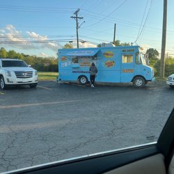 Ed's Fish House - Fish Food Truck