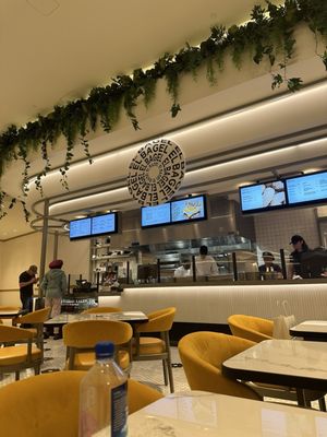 El Bagel by null