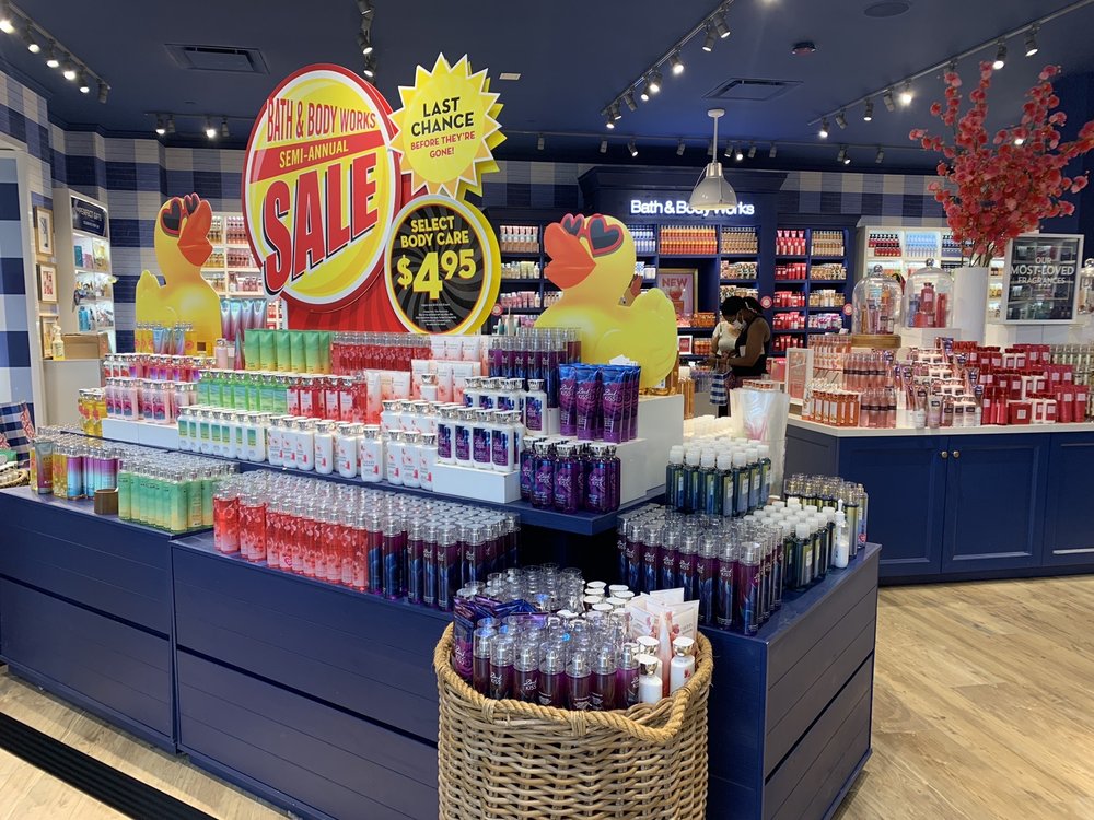 BATH & BODY WORKS Updated August 2024 714 E Greenville Blvd