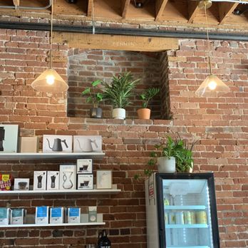 Recreational Coffee - Cute area by the register - Coffee & Tea Near Me - Long Beach, California Recreational Coffee - Cute area by the register - Coffee & Tea Near Me - Long Beach, California