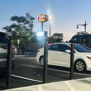 Raising Cane's Chicken Fingers - Fast Food Near Me - Laurelton, New York