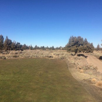 Pronghorn Golf - First hole! - Golf Near Me - Bend, Oregon Pronghorn Golf - First hole! - Golf Near Me - Bend, Oregon