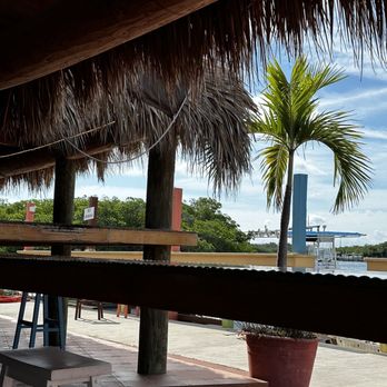 Stock Rock Cafe - The view - Seafood Near Me - Stock Island, Florida