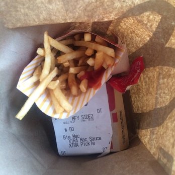McDonald's - Big Mac - Burgers Near Me - Philadelphia, Pennsylvania McDonald's - Big Mac - Burgers Near Me - Philadelphia, Pennsylvania