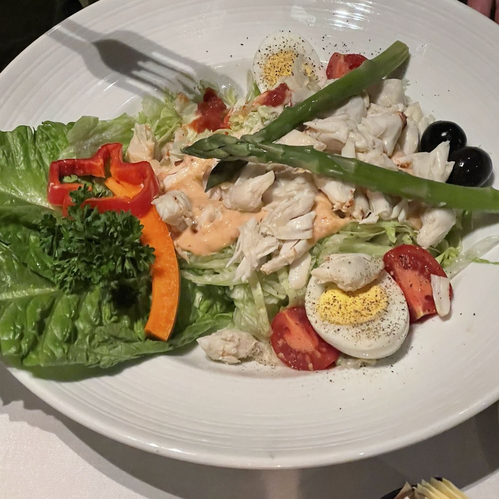 Dal Rae Restaurant - Crab Louis salad - Steakhouses Near Me - Pico Rivera, California