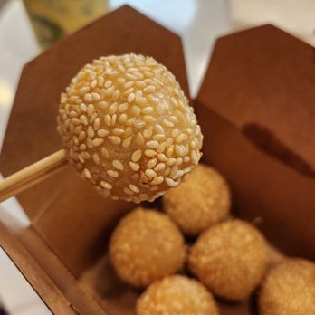 Mr. Green Bubble - Sesame Balls - Taiwanese Near Me - San Mateo, California