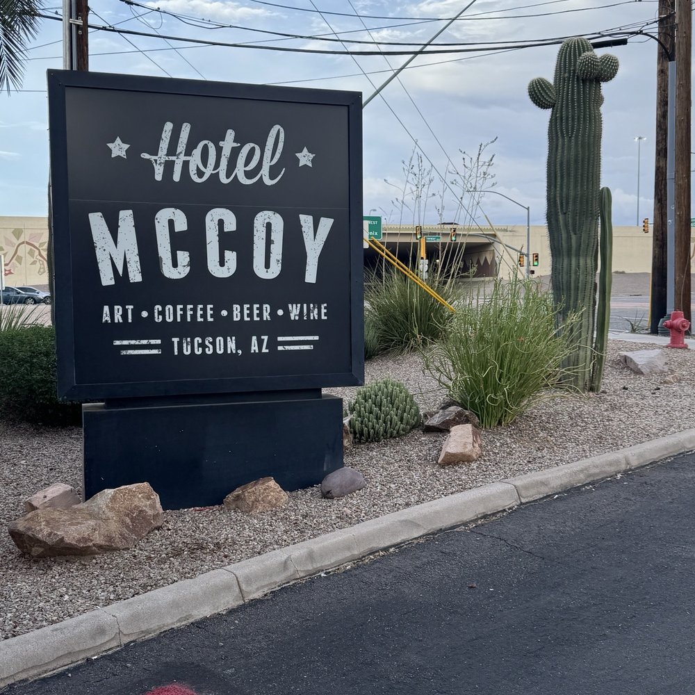 Hotel McCoy - Hotels Near Me - Tucson, Arizona