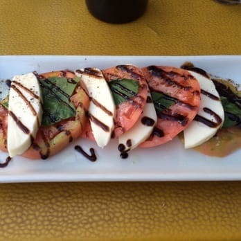 Spotted Dog - Starter caprese. My husband almost licked his plate after finishing it ;) - American Near Me - Springdale, Utah