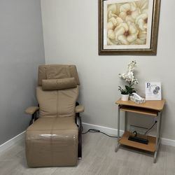 Integrated Pain Specialists - Room where you are seen, though you sit in actual chairs!!!