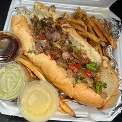 Akhibachis halal food - Lamb Cheesesteak