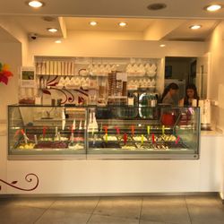 Gelateria Veneta - Inside