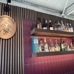 The Grazing Goat - Bar