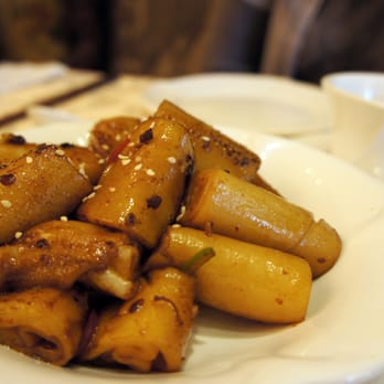 Casa Victoria - Rice noodle rolls in XO sauce - Chinese Near Me - Markham, Ontario Casa Victoria - Rice noodle rolls in XO sauce - Chinese Near Me - Markham, Ontario