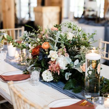 Heather Hill Farm - Fresh Floral Centerpieces - Venues & Event Spaces Near Me - Enoch, Utah