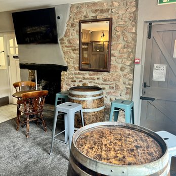 New Fountain Inn - Pubs Near Me - Exeter, DEV New Fountain Inn - Pubs Near Me - Exeter, DEV