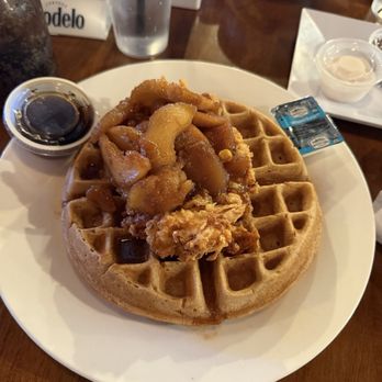 Biscuits and Bourbon - New American Near Me - Henderson, Nevada