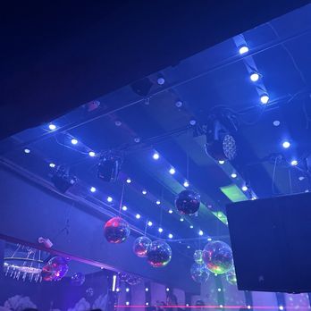 Almost Famous - Cocktail Bars Near Me - Scottsdale, Arizona
