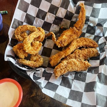 Gator's Bayou - 2 Choice Combo - Bars Near Me - Lubbock, Texas