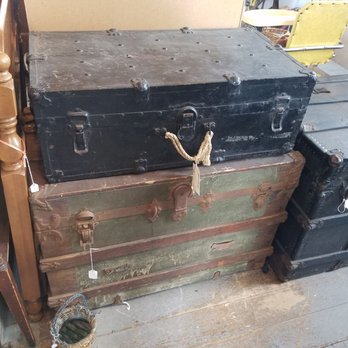 Blissfield Antiques Mall - Trunks in booth #329 - Antiques Near Me - Blissfield, Michigan
