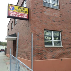 Pai's Taekwondo - View from Pawling Ave.