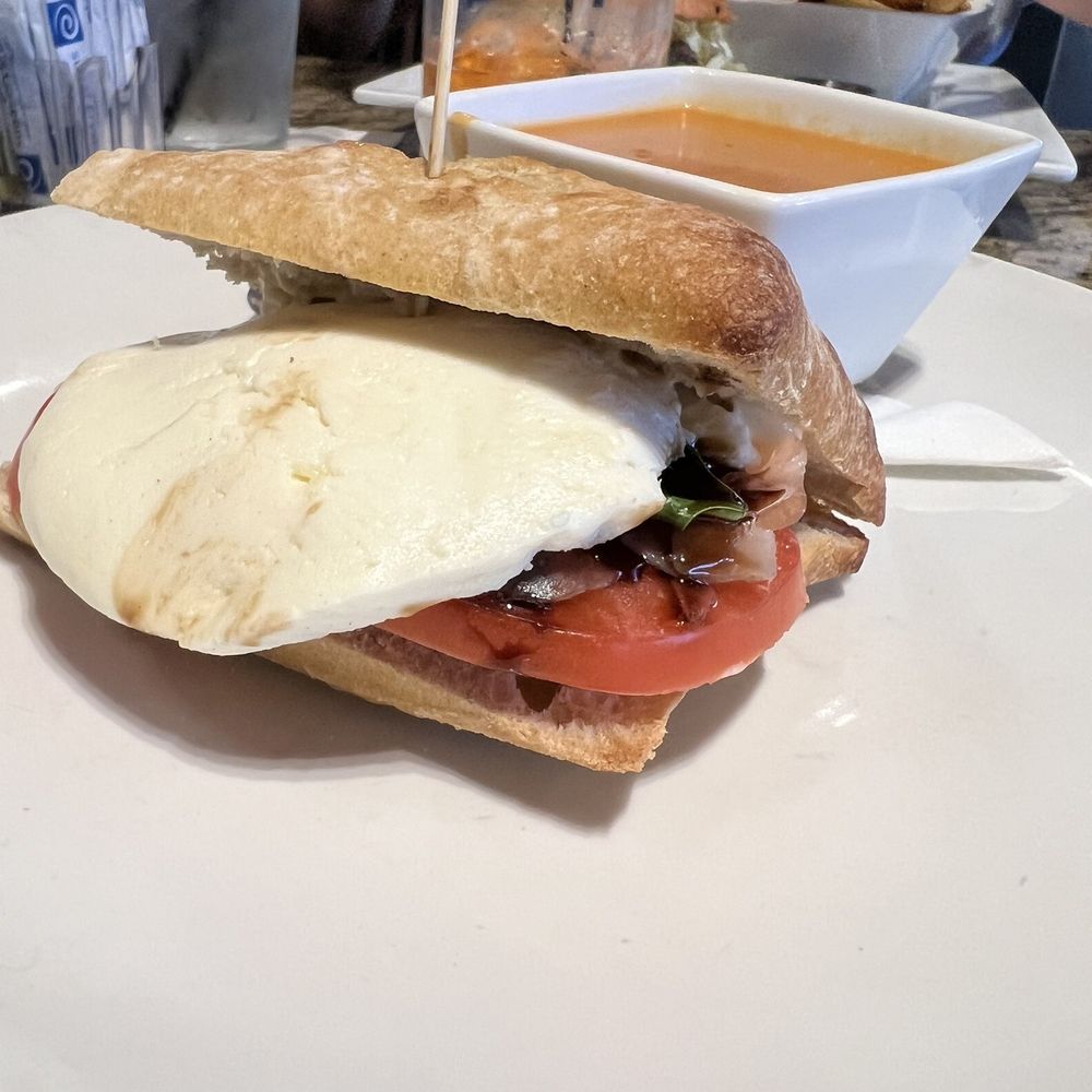 Baker's Crust - Breakfast & Brunch Near Me - Chesapeake, Virginia