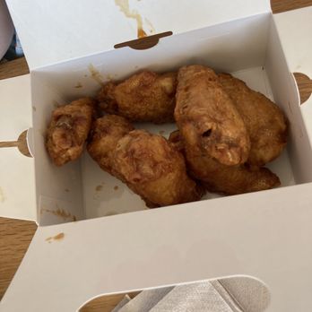 Chi Mc Korean Fried Chicken - Vienna - Soy Garlic Wings - Korean Near Me - Vienna, Virginia Chi Mc Korean Fried Chicken - Vienna - Soy Garlic Wings - Korean Near Me - Vienna, Virginia